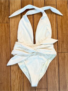 Montce Cream Rib Tropez Tie-Up One-Piece